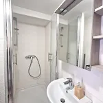 Sirovica Appartamento *